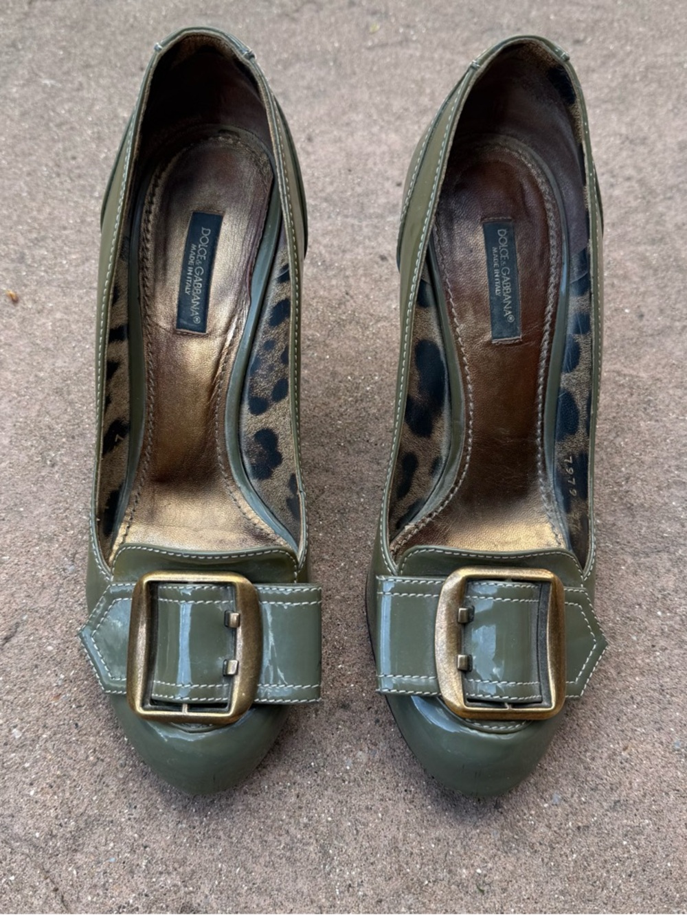 Dolce & Gabbana Olive Patent Leather Pumps with Gold Buckle